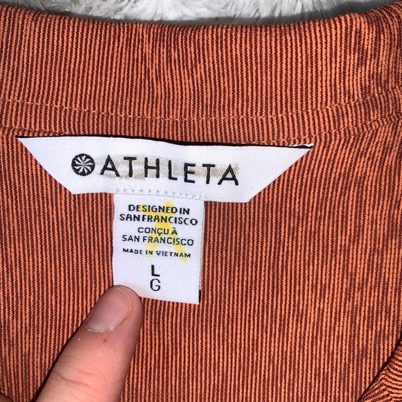 NWT - Athleta - Rustic Brown Lightweight Echo Top - Picture 7 of 11